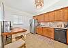 Fully equipped kitchen with breakfast nook