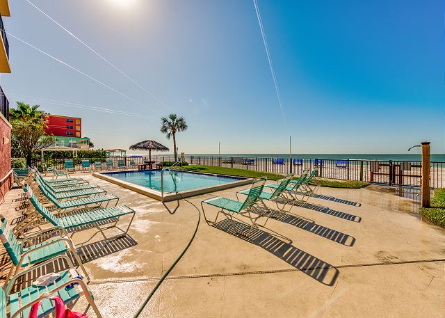 Emerald Isle 502 Beach front w/huge balcony, Pool and breathtaking views!