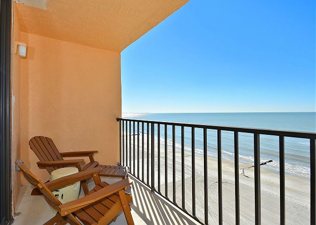 Trillium 5C Stunning beach front condo, beautifully remodeled w/amazing views