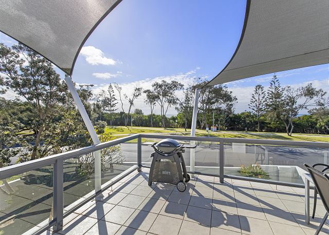 Beach Break - 2/40 Lawson Street