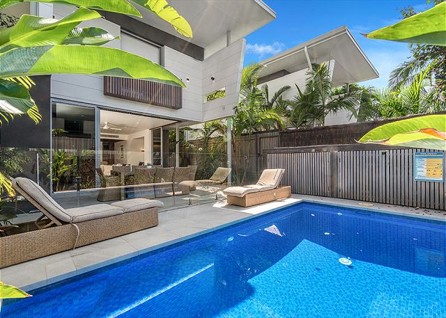 KoKo's Beach House