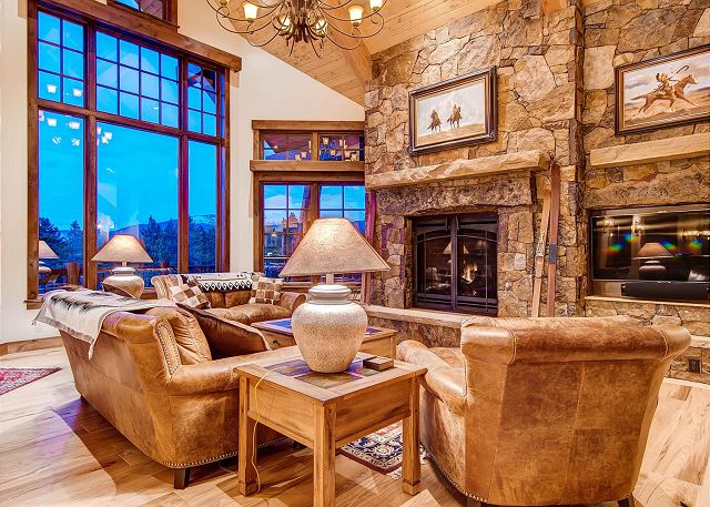 Fox Paw Lodge