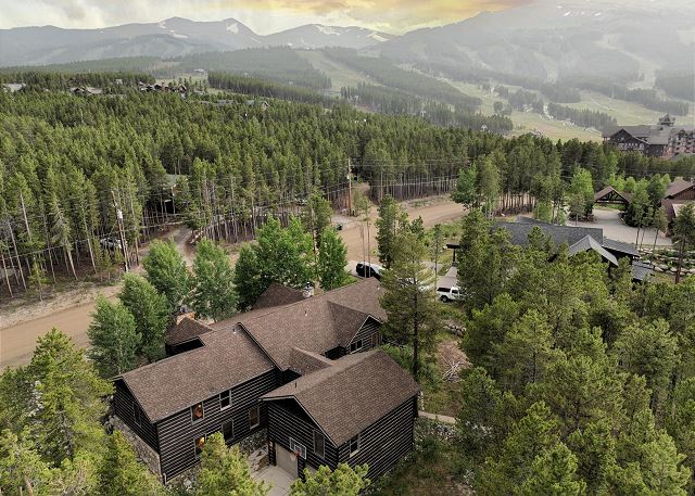 Lodge at Ski Hill