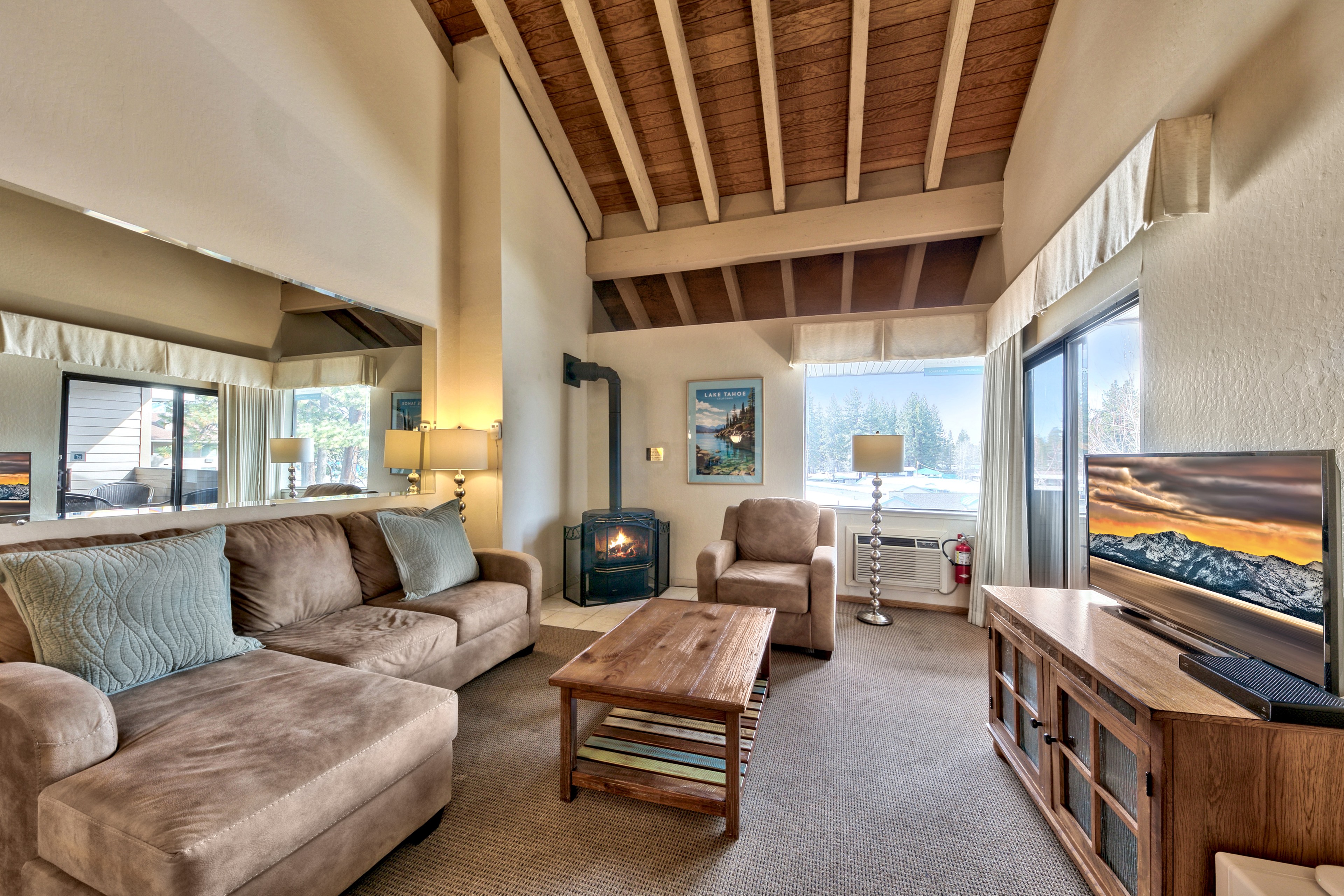 Lakeland Village 304 - 1BR+Loft! Sauna, Beach, Pool