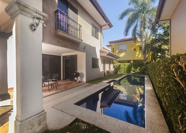Casa Colonial Vacation Al Beachhome At Beachfront Hermosa Palms Lap Pool With Terrace And Full Bathroom At Beach View Casa Colonial Hermosa Palms Vacation Al In Playa Costa Rica
