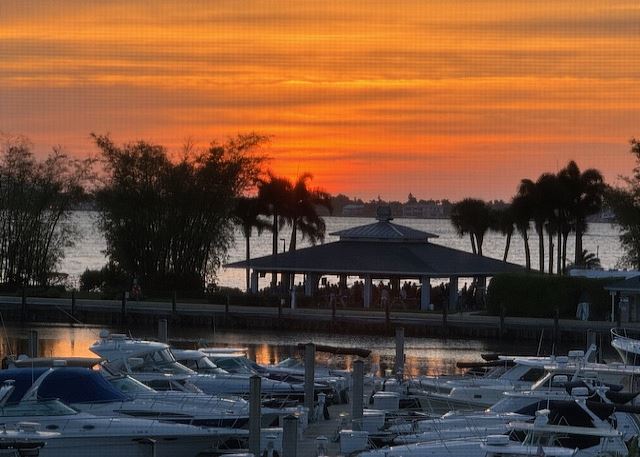 4120 Steamboat East 304