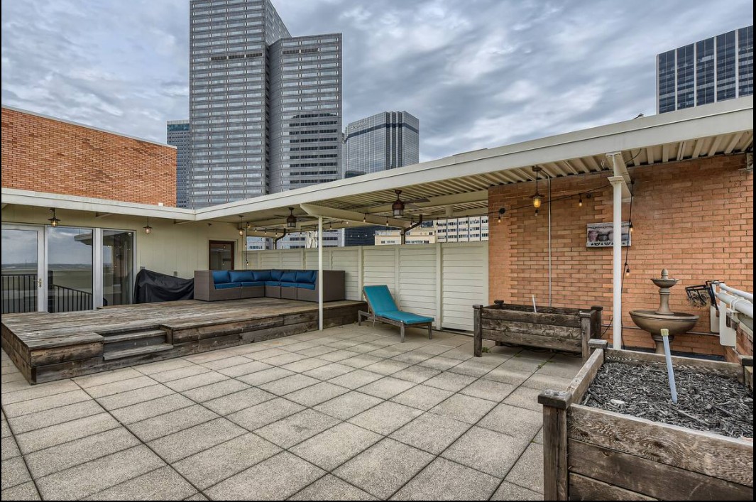 Featured Property Akard Penthouse