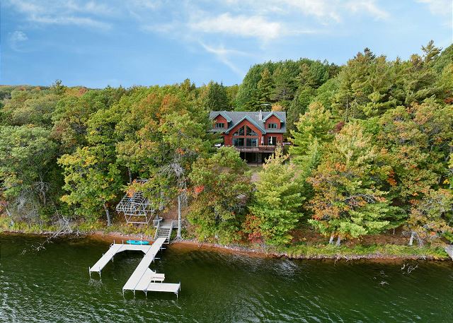Lake side of Majestic Moose and private dock 