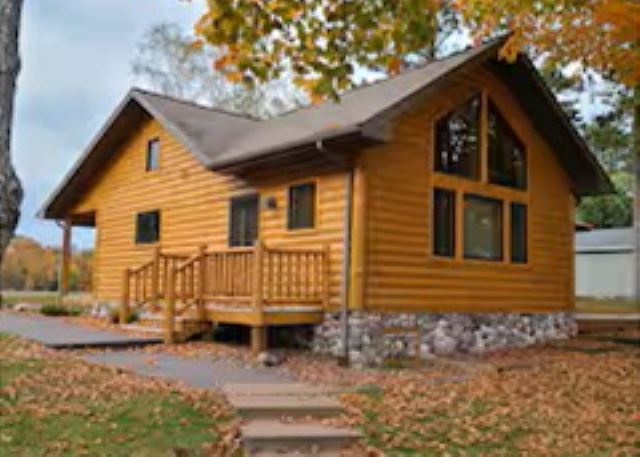 Yodeling Loon Hideaway