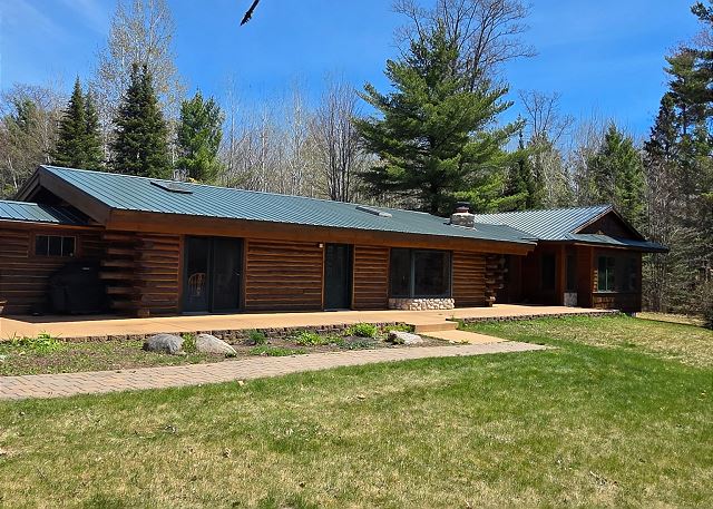 Lang Lodge