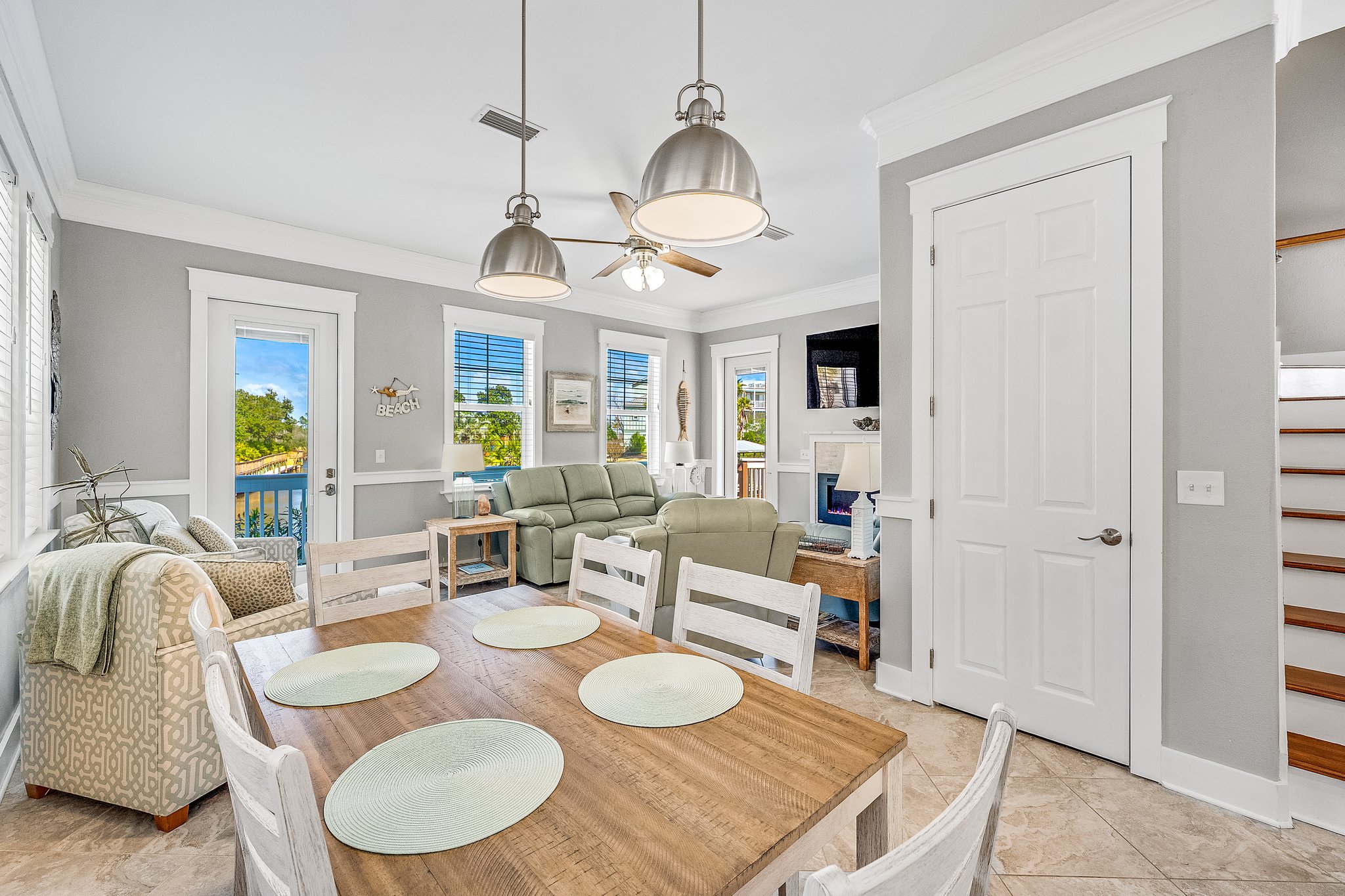 Beach Daze | Renting The Coast