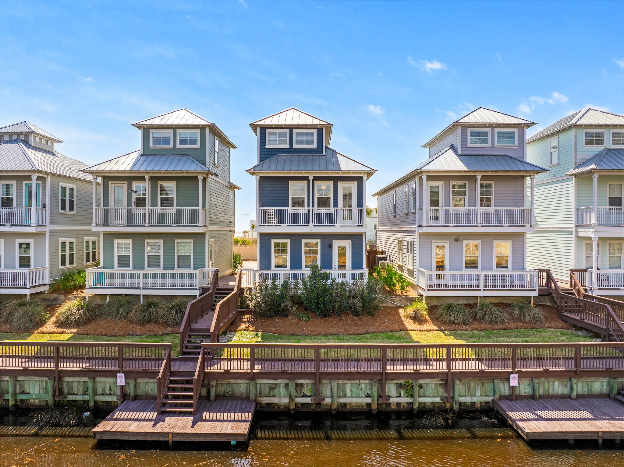 Beach Daze | Renting The Coast