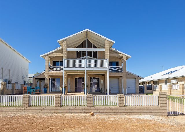 J'Bay Hideaway