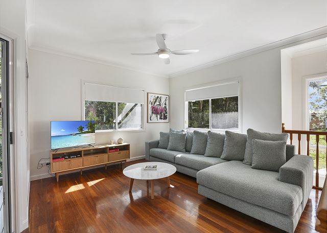 Home View 10B Yarrong