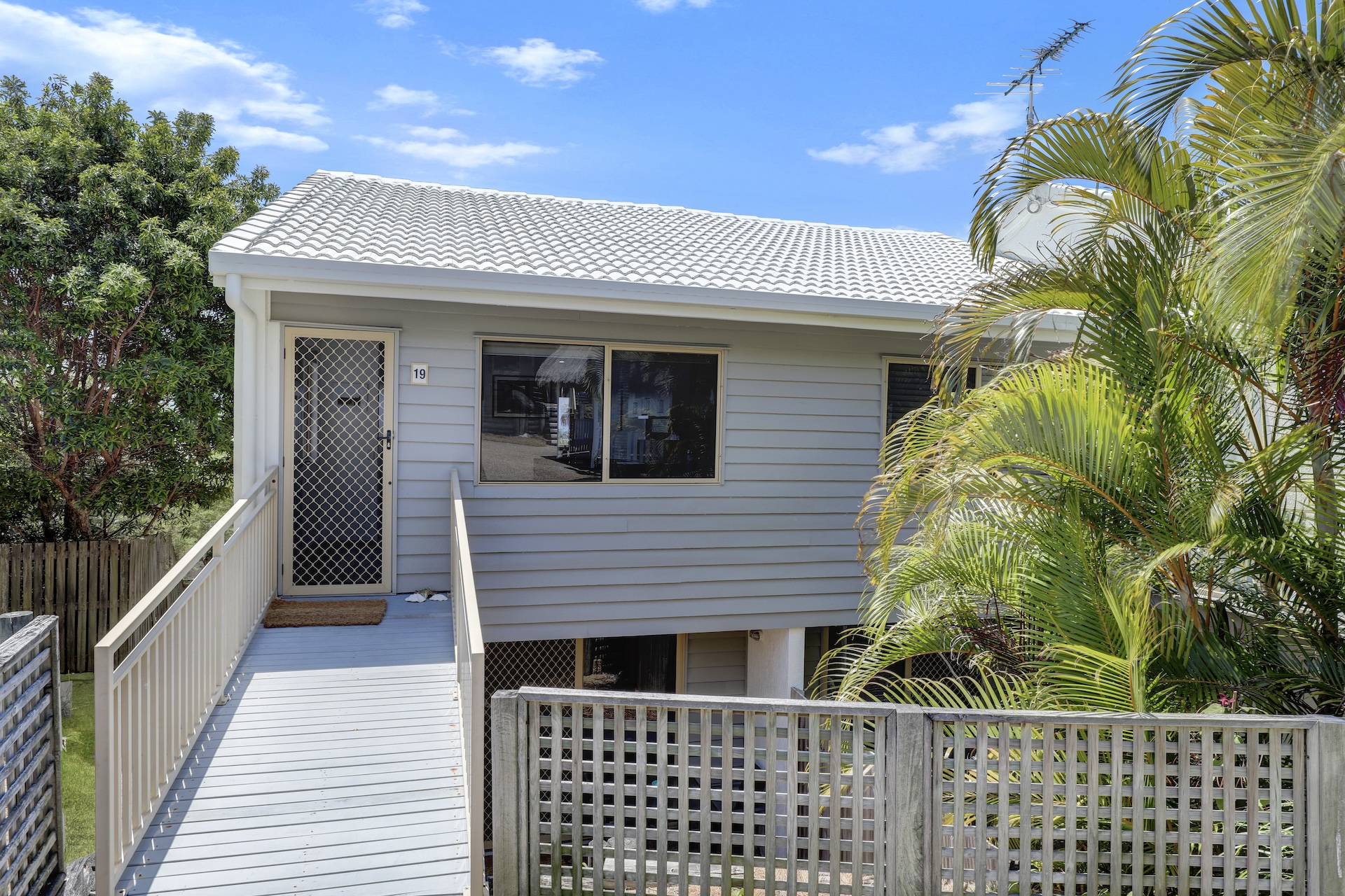 Jara - Pandanus Palms 19 | Ray White North Stradbroke Island