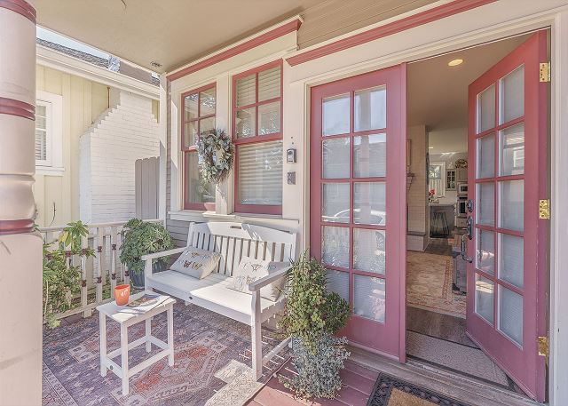 3703 La Gloria Cottage-by-the-Sea 3