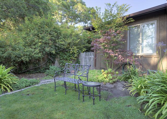3768 Belle Folie 5