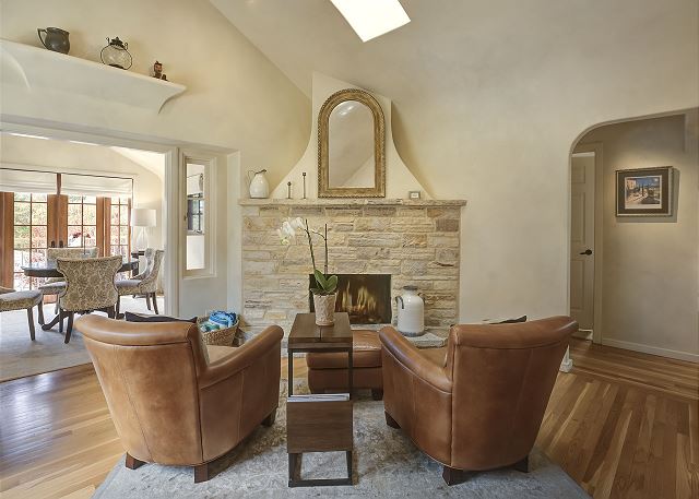 3770 Stone's Throw 2