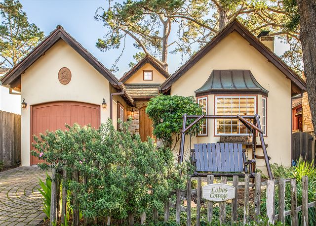 3802 Lobos Cottage