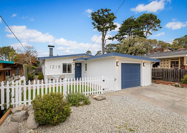 3841 Bodhi Tree 3