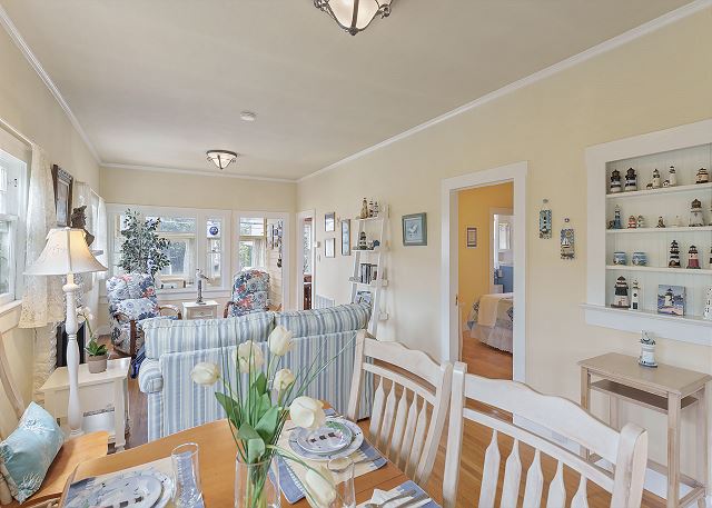 3859 Beach Bungalow 4