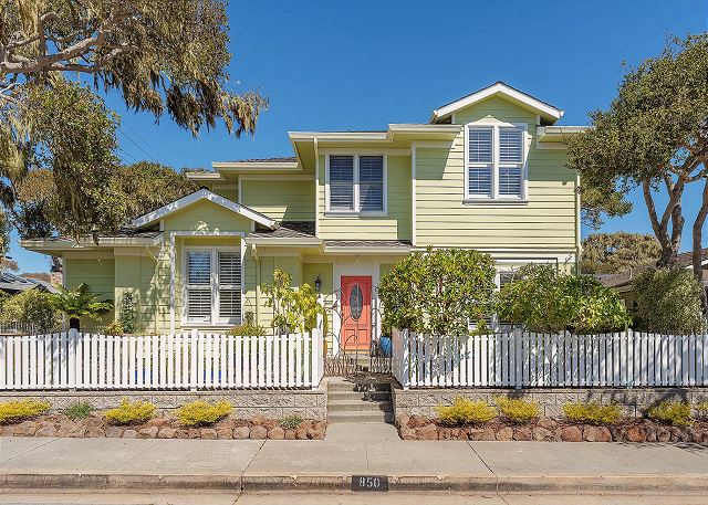 3858 Oasis by the Sea