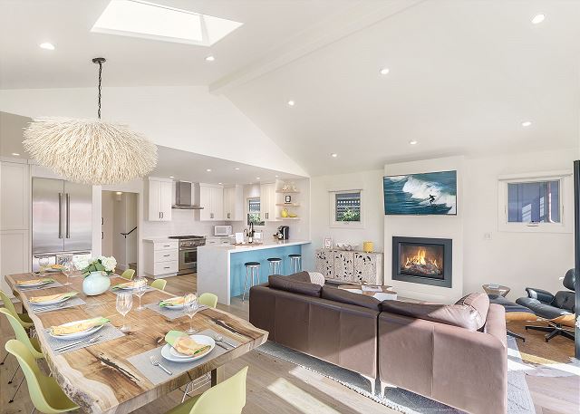 3868 Emerald House 2