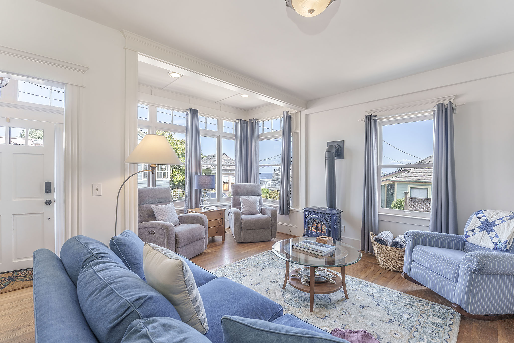 3887 Just Coast'n | Photo 2