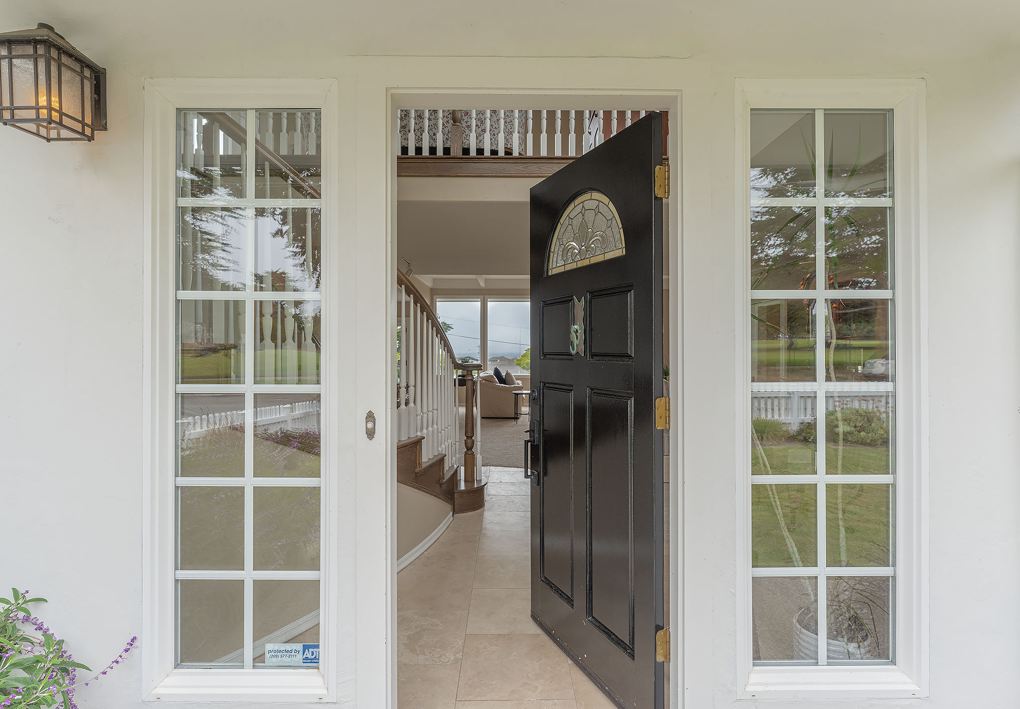 3895 The Fairway House | Photo 3