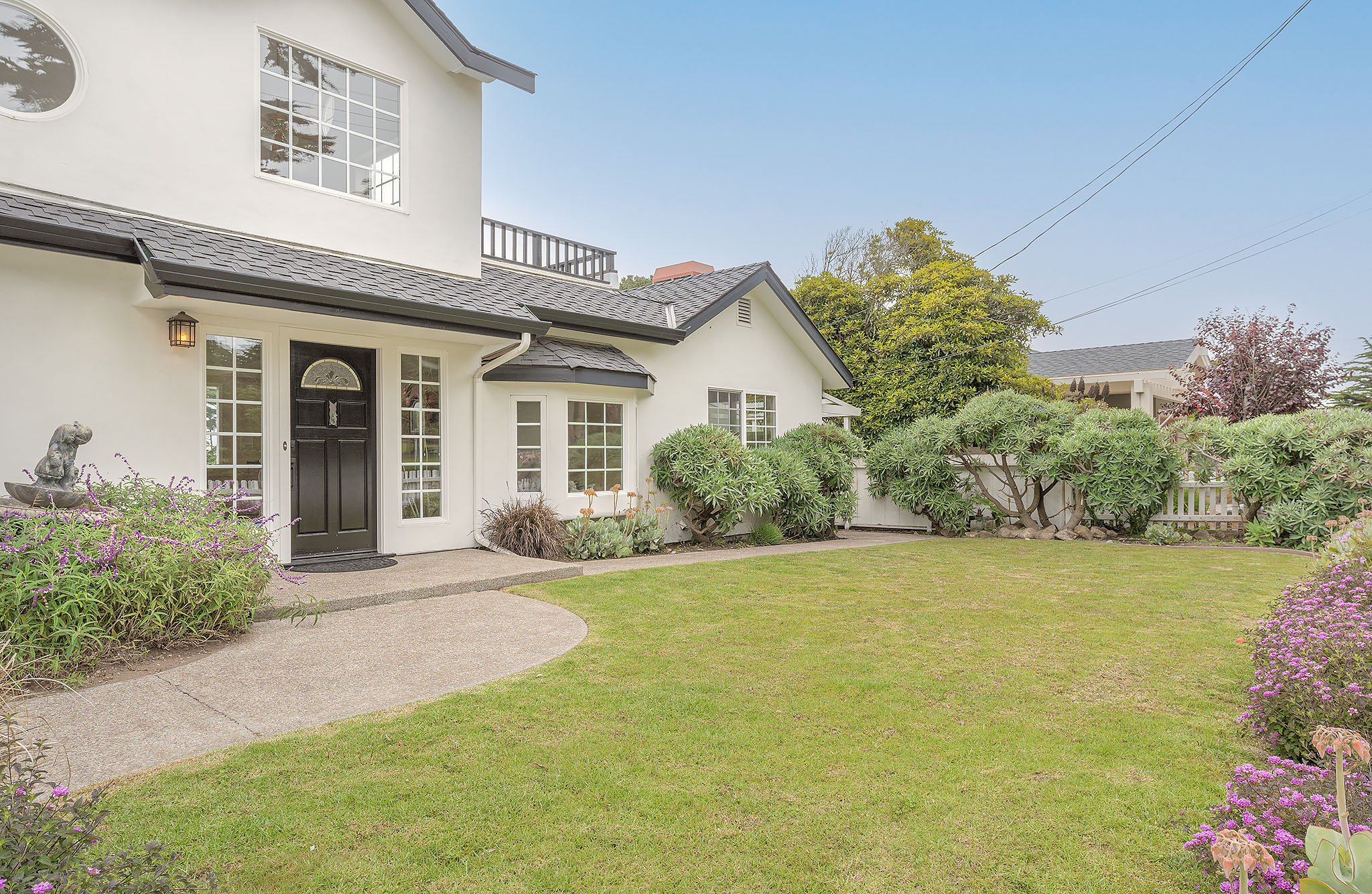 3895 The Fairway House | Photo 2