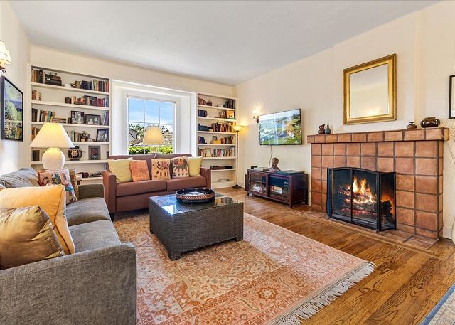 3991 Crane House Carmel 4