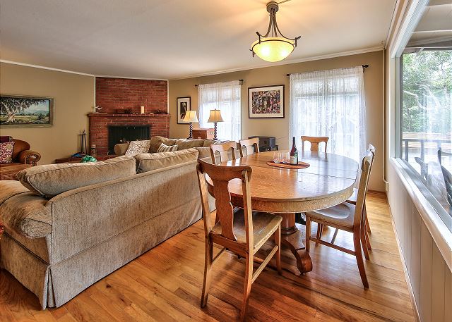 4026 The Packer Home 6