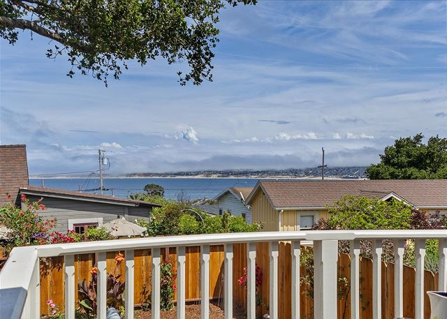 3999 Cottage by the Sea