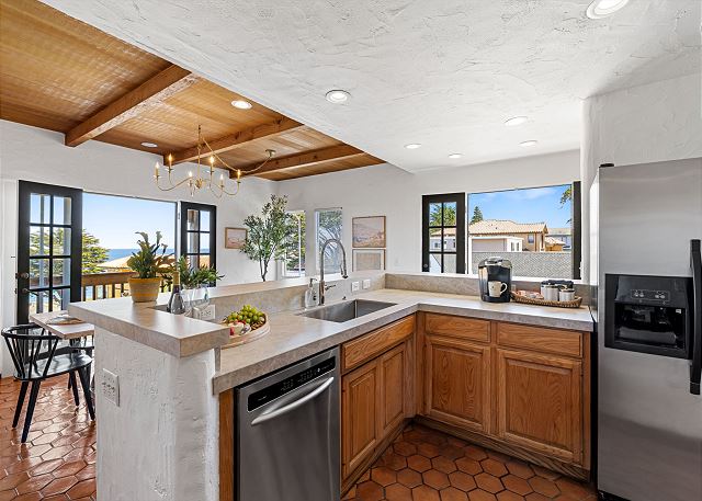 3263 Villa by the Sea 3