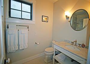 First floor bedroom bath