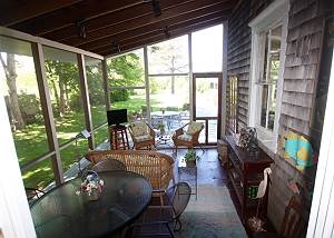 Screened in porch