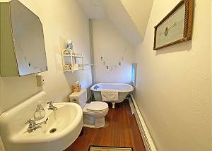 Second floor bathroom