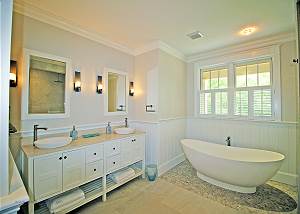 Master bedroom bath