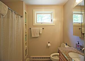 1st Floor Bathroom