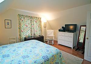 Another view of second floor Full bedroom