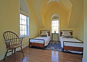 Second floor twin bedroom