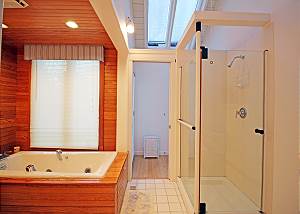 2nd Floor Master Bathroom