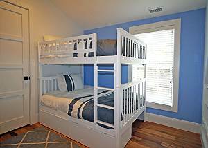 Second floor Full Bunk bed