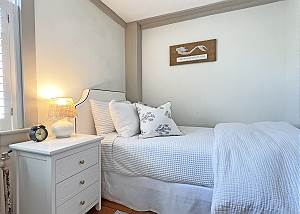 First floor twin bathroom