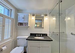 First floor King bedroom bathroom