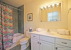 Master bedroom bathroom