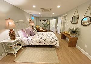 Lower level Queen bedroom