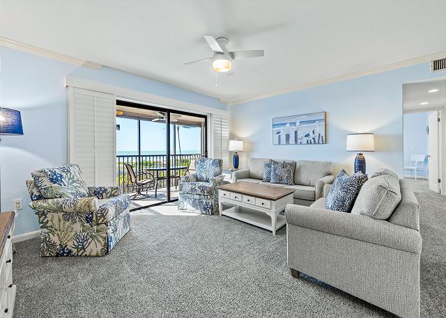#1112 Sanibel Moorings Gulf Front
