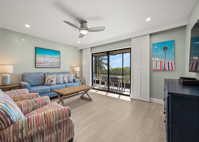 #1121 Sanibel Moorings Gulf Front