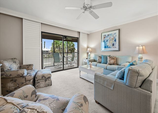 #1332 Sanibel Moorings Dock View
